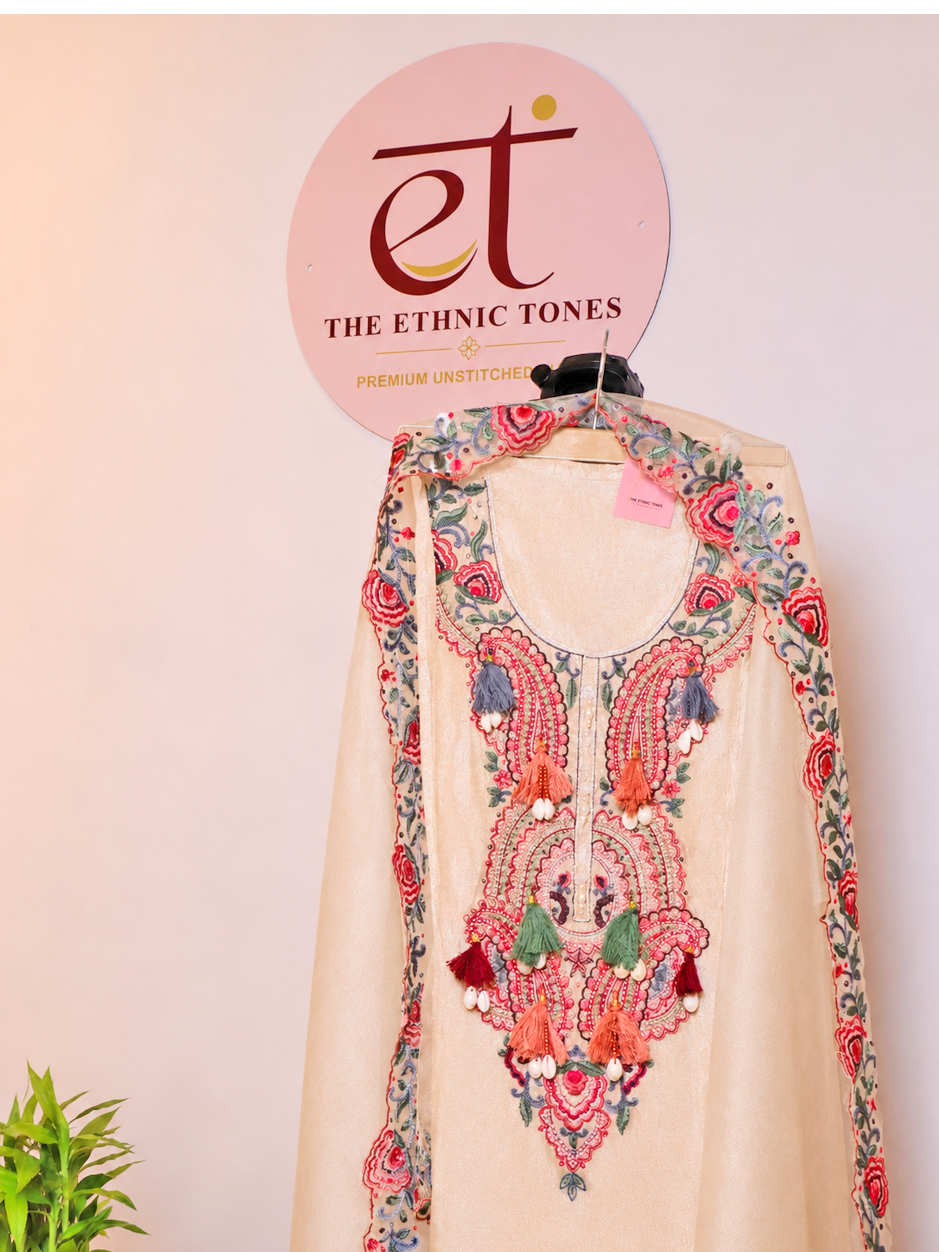 Tissue Shimmer Unstitched Suit Set with Organza Dupatta - Pearl White